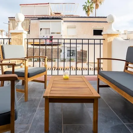 아파트 Penthouse San Miguel St Centr Terrace 토레몰리노스